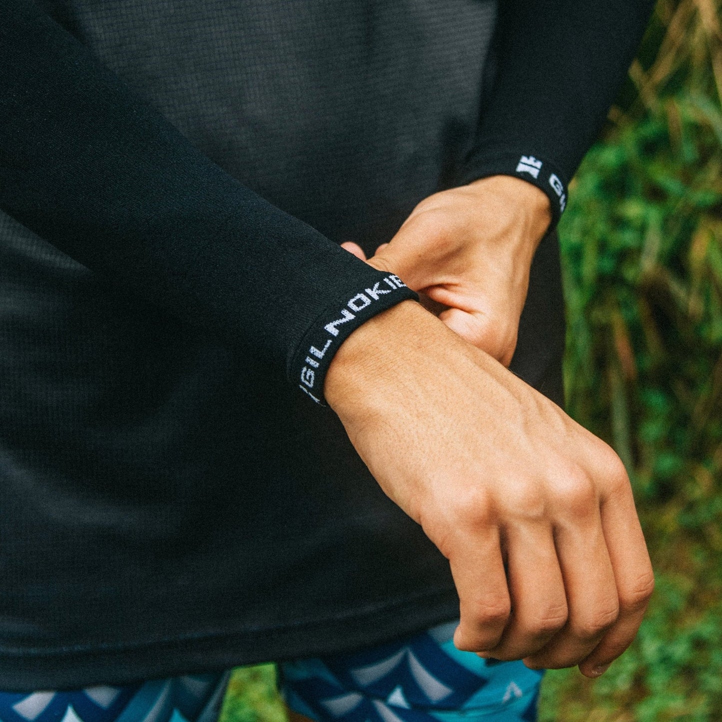 ARM SLEEVES BLACK